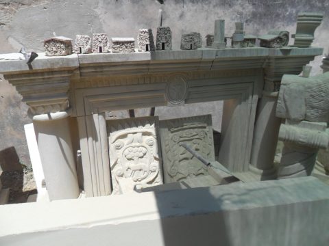 Camini, figure e piccole costruzioni